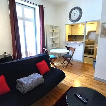 Le Gambetta T2 Cosy Hypercentre Wifi Fibre Avec Parking Apartment Pau Bagian luar foto