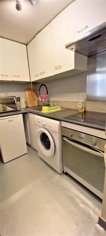 Le Gambetta T2 Cosy Hypercentre Wifi Fibre Avec Parking Apartment Pau Bagian luar foto