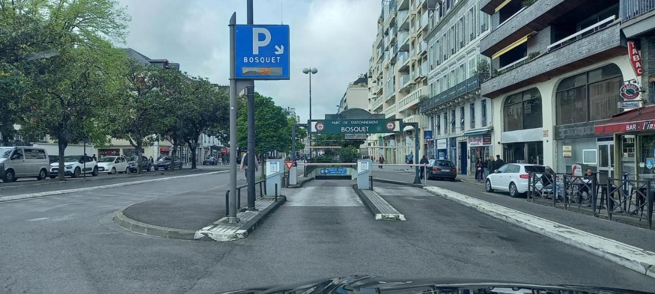 Le Gambetta T2 Cosy Hypercentre Wifi Fibre Avec Parking Apartment Pau Bagian luar foto
